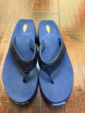 Volatile Navy Mini Croco Wedge Sandal, Navy